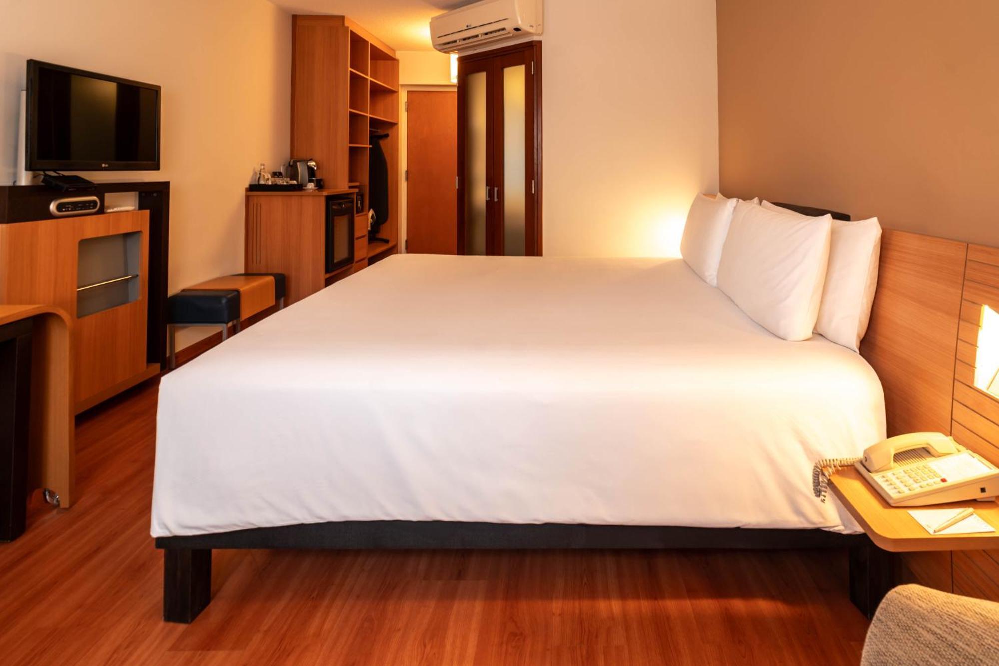 โนโวเทล ลิมา Hotel ภายนอก รูปภาพ