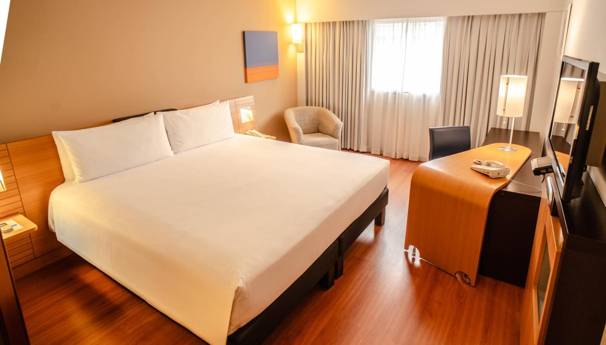 โนโวเทล ลิมา Hotel ภายนอก รูปภาพ
